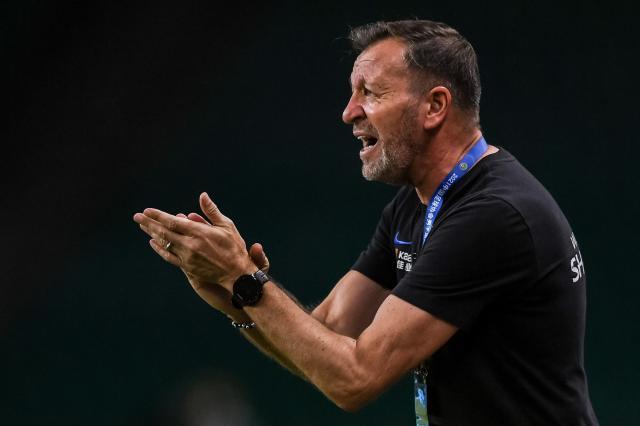 世界杯官网app下载最新版官方正版-卡洛斯神奇换人导演逆转 深足豪华阵容仍有待捏合