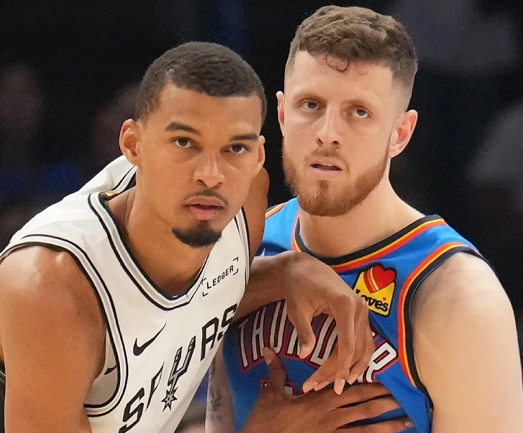 3年8700万美金到期!4年1.79亿美金没戏!雷霆冠军中锋该降薪了